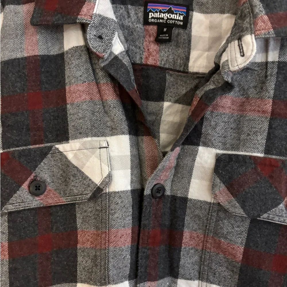 Patagonia Organic Cotton Checkered Shirt - Picture 1 of 4